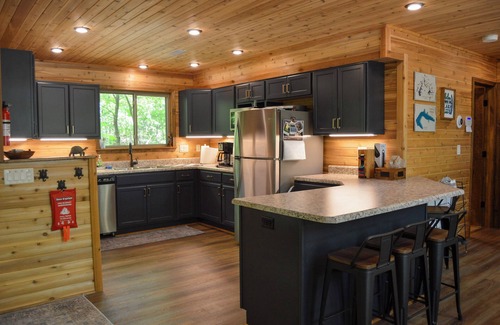 Innsbrook Ski Chalet | New Listing! Huge Custom 4-bedroom Chalet in Innsbrook Resort - Pet Friendly!