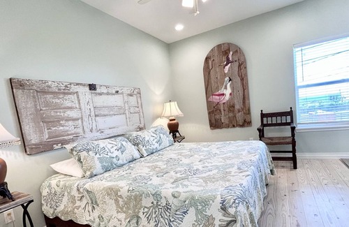Flour Bluff House | New Listing! Near the Water with Private Pier, Boat Slip & Community Pool!