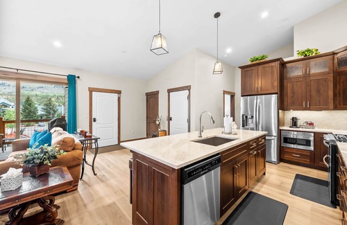 Willow Grove Condo | New Listing! River's Edge Condo - Private Hot Tub - Deck - Ideal Location