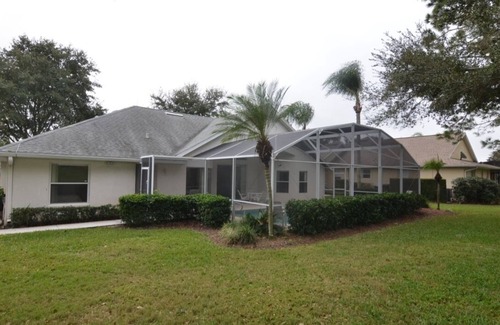 Haines City House | NEW LISTING Southern Dunes Golf Course Home 25 minutes to Disney World