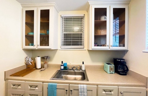 Jacksonville Beach House | NEW Listing! In the Heart of Jax Beach