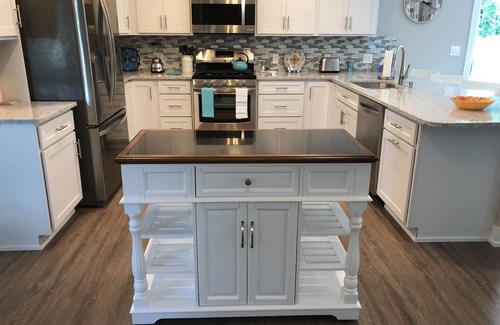 Traverse City House | NEW LISTING - West Bay View - Upscale newly renovated cottage on M-22