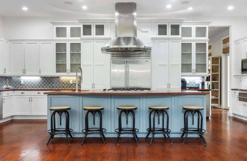 Plantation House | New Luxe Mansion by The Glam Homes