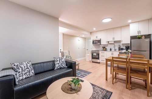 Halifax House | New Luxury 2BR, 1 BR, Living Space & Kitchen Near Downtown Halifax