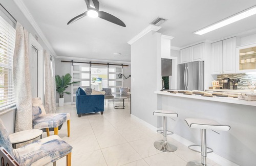 Tarpon River House | New Luxury: Mins to beach GIANT games Entire Home & King Suite Coffee, Ac, WiFi!