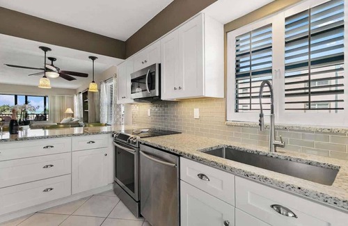 Marco Island Apartment | NEW Marco Island South Beach Condo