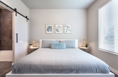 Spokane House | New Modern Luxury Home in Spokane Featuring 5 Bedrooms 3 Bathrooms and Sleeps 16