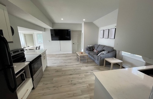 Tichigan House | New! Modern River & Lake House – Book Now!