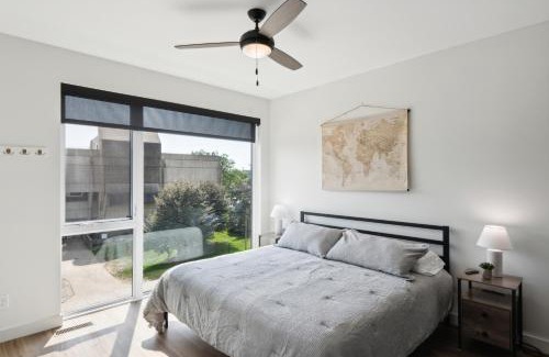 Iowa City House | New Modern Townhome with Rooftop Patio townhouse