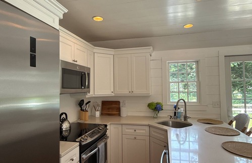 Monomoy House | New Nantucket Listing: 2+ bedroom Adorable Monomoy Home
