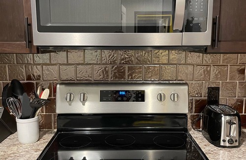 Wabasha Apartment | NEW, NEW, NEW! Wabasha Downtown Studio 113 Pembroke Ave. #103