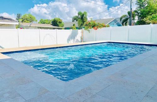 Naples Park House | NEW! Perfect Naples - HEATED SALTWATER POOL