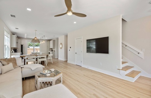 Crescent Beach House | New Private Pool Home + 5 Minute Walk to Crescent Beach & Intracoastal