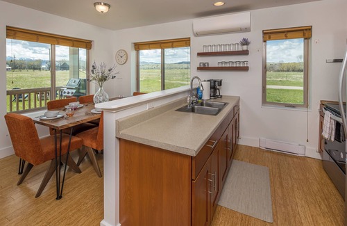 Bozeman House | NEW! Private River access with spectacular views of Gallatin Gateway