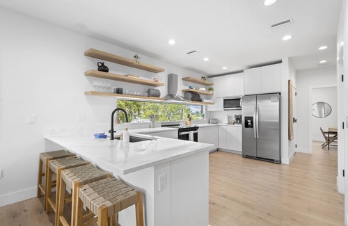 Indian Rocks Beach House | NEW, Private Heated Pool, Walk2Beach, Game Room, Foosball, Pac-Man, Basketball, Elevator, Sleeps 10