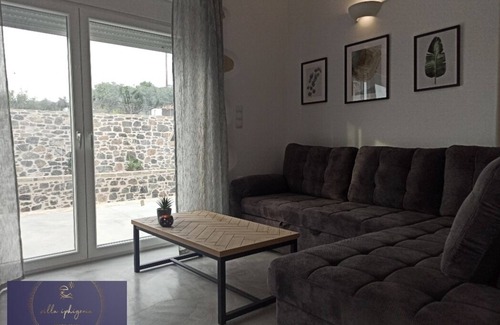 Petrokefalion Villa | New Private Villa with pool and parking in nature quiet location, beaches nearby