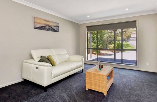 Nords Wharf House | New Property Waterfront Heaven at Nords Wharf only 5 mins to Beach ! Hidden Horizon