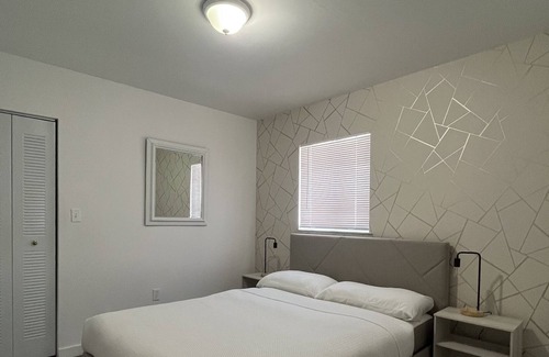 Hialeah House | New remodeled and comfortable house