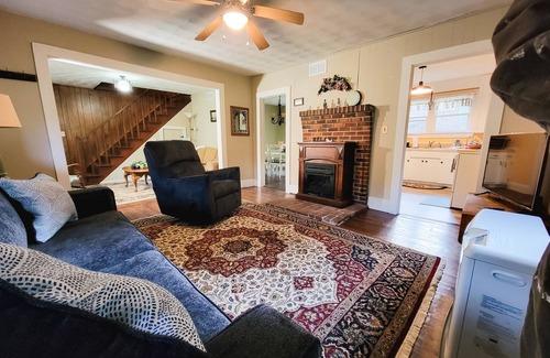 Crumpler Cottage | New River Cottage