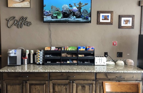 Hildale Apartment | NEW! Room 14 - Capital Reef by Zion Cliff Lodge