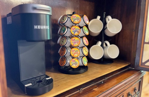 Freetown Cabin | NEW! SECLUDED w/htd pool! 16ac w/hot tub, fire pit, arcade, pond& theater room!