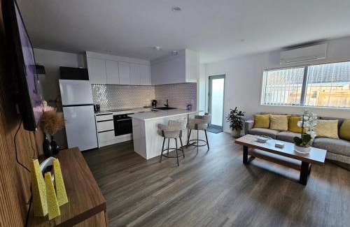 Pakuranga Heights Apartment | New spacious townhouse