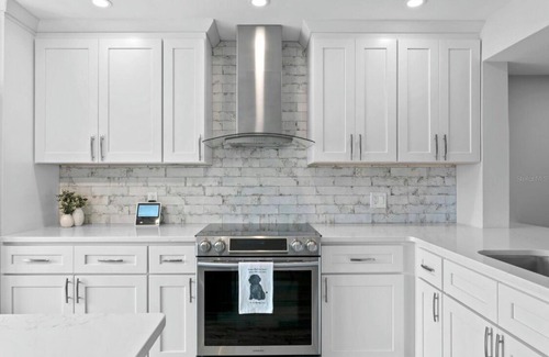 Tierra Verde House | New! “Starfish Bay House” Tierra Verde, FL 2bd/3.5ba Bay views, beaches