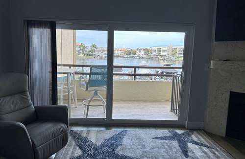 Tierra Verde House | New! “Starfish Bay House” Tierra Verde, FL 2bd/3.5ba Bay views, beaches