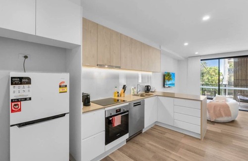 Nundah Apartment | New Stylish Nundah Retreat Free Parking/Netflix