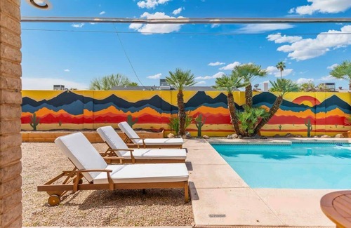 Tempe House | *NEW* Tempe Family Pool Oasis - 4BR + Pool Table