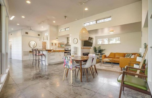 Granbury House | NEW! The Agave House - A Waterfront Mid-Century Modern Getaway!