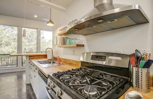 Granbury House | NEW! The Agave House - A Waterfront Mid-Century Modern Getaway!