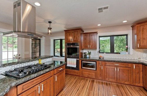 Grand Junction House | NEW! The Beatrice Estate (7-Bedroom) with Pool - Pets Allowed