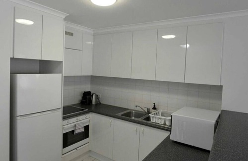 Canberra City Centre Apartment | New to VRBO: Sunny Braddon Apt near Civic