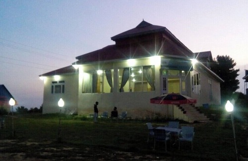 Shogran Hotel | New Tourist Inn