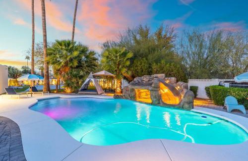 Shea North Estates House | New Tropical Vibe Villa By The Glam Homes