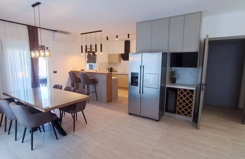 Zelenka Villa | NEW Villa Dado with Pool, sea view