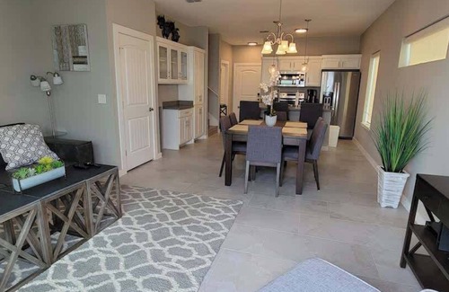 Port Isabel House | New Waterfront Bungalow * Fisherman's Paradise