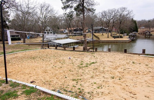 Malakoff House | New! Waterfront Getaway on Cedar Creek Lake! Pet Friendly, with Boat House and Sand Volleyball