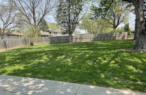 West Omaha House | NEW- Wayne's Place! WEST OMAHA, COMPLETE REMODEL, Quality Comfort