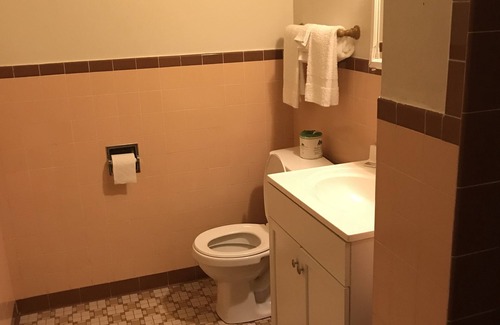 SeaTac Hotel | New West Motel