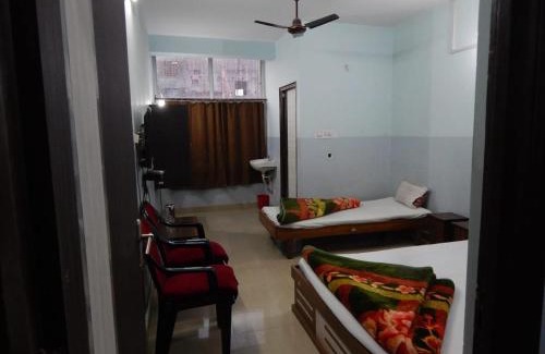 Deoghar Hotel | New Yatrik Hotel