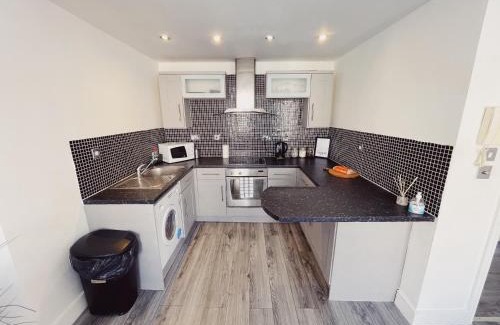 Newcastle-upon-Tyne Apartment | Newcastle City Centre, Two Bedroom, Sleeps 6