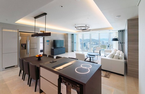 Haeundae Apartment | NEWCZ LCT RESIDENCE