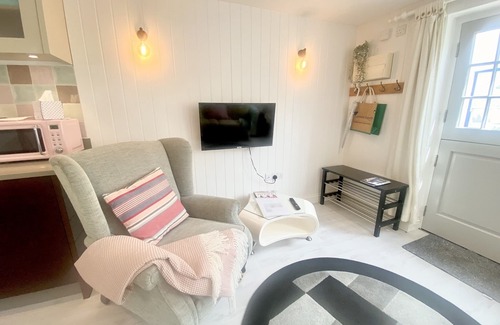 New Forest District Cottage | Newgate Cottage by NewFo rest