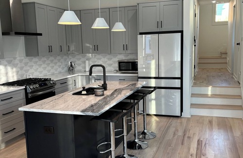 Pittsburgh House | Newly built 3-bedroom house in Atlanta , 5 minutes from downtown/midtown area.