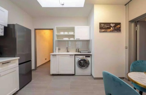 West Berlin Centre Apartment | Newly Built 4BR Apartment with City Views in Berlin’s Top Shopping District