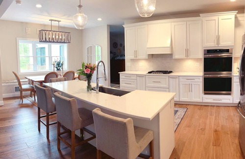 South Dartmouth House | Newly Built Modern Farm Style Beach Vacation