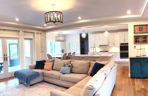 South Dartmouth House | Newly Built Modern Farm Style Beach Vacation