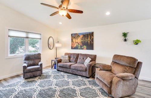 Rapid City House | Newly Built Rapid City Retreat about 1 Mi to Dtwn